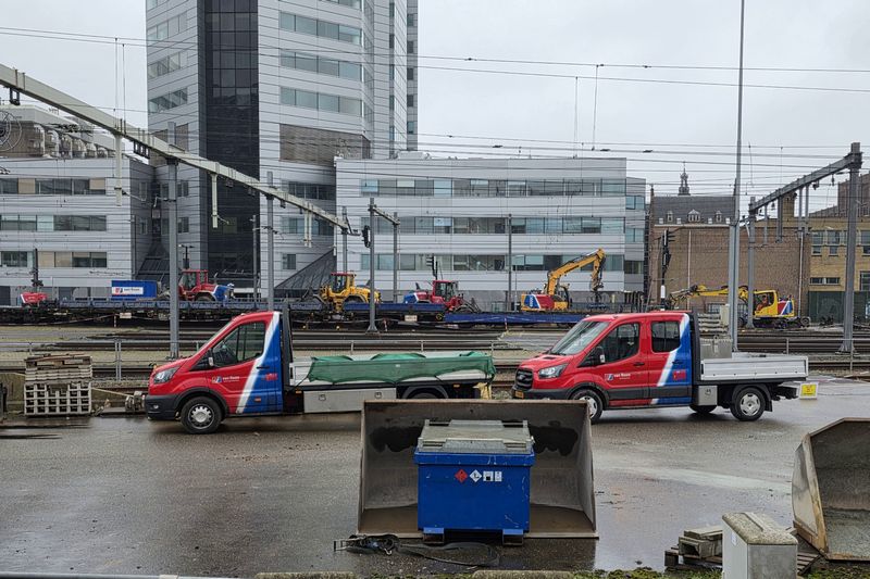 Werkzaamheden aan verbreding perron Utrecht Centraal